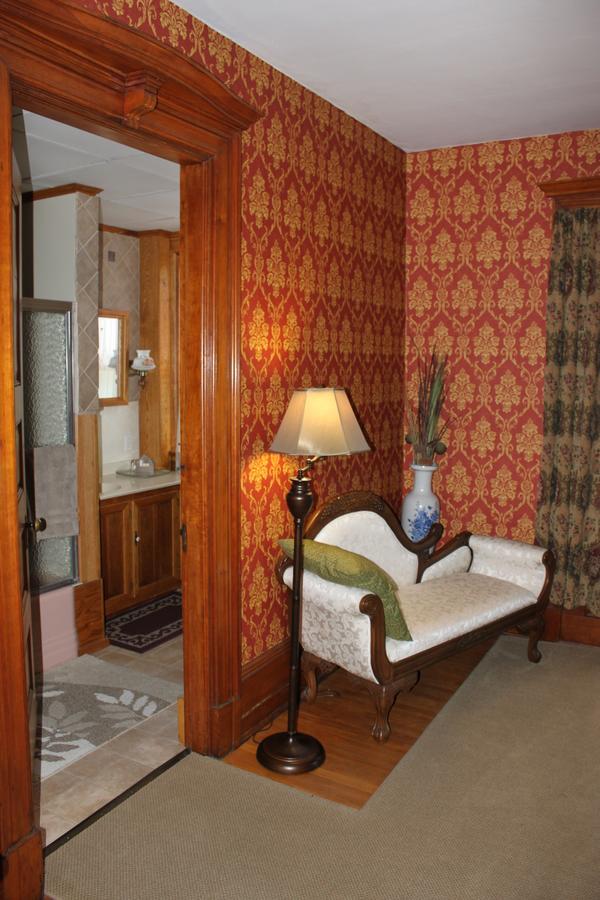 Victorian Charm Inn Towanda Eksteriør bilde
