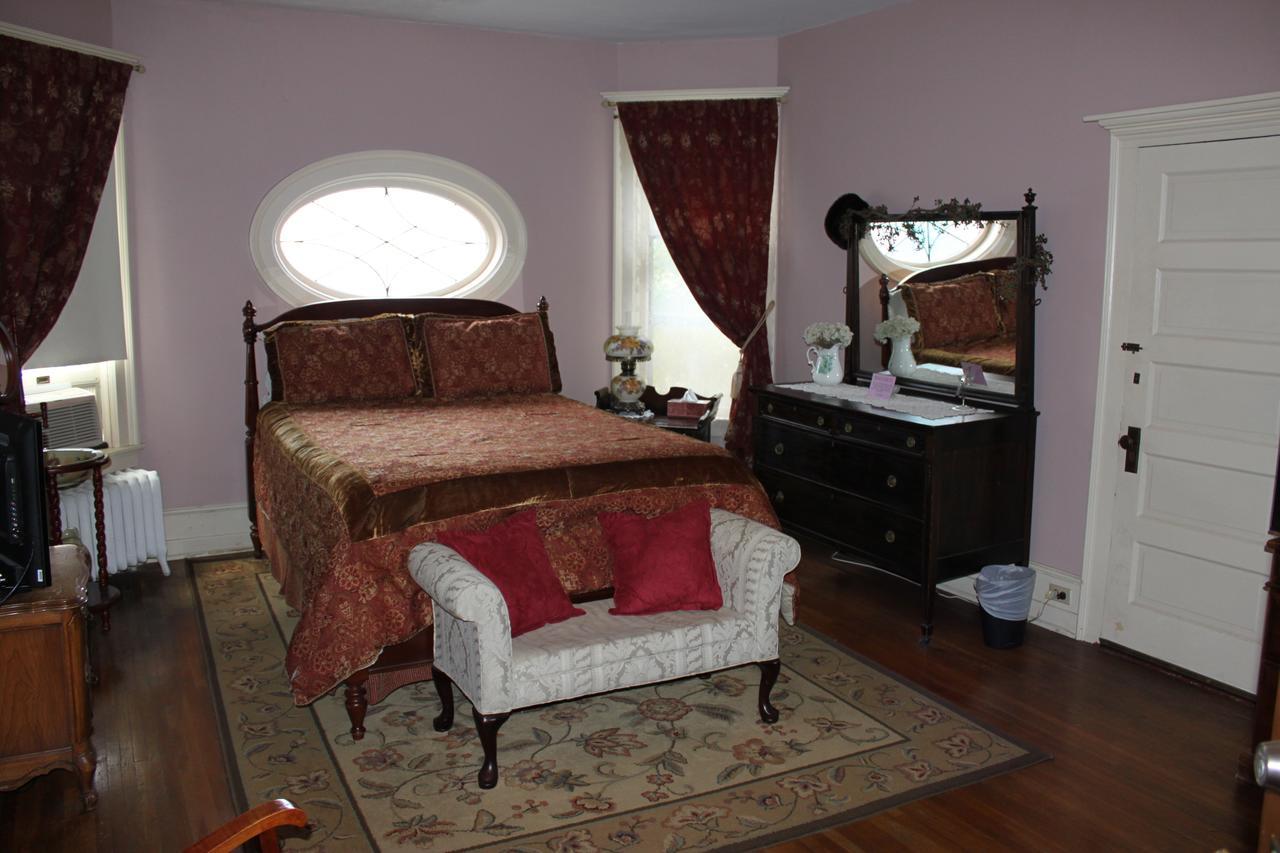 Victorian Charm Inn Towanda Eksteriør bilde