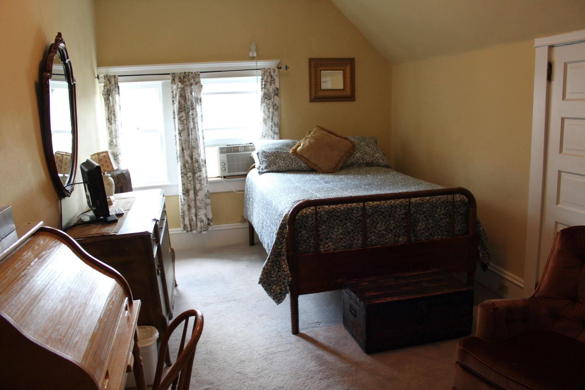 Victorian Charm Inn Towanda Eksteriør bilde